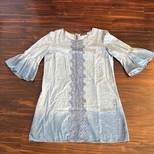Luxology Light Blue Denim Dress with Appliqué (12)
